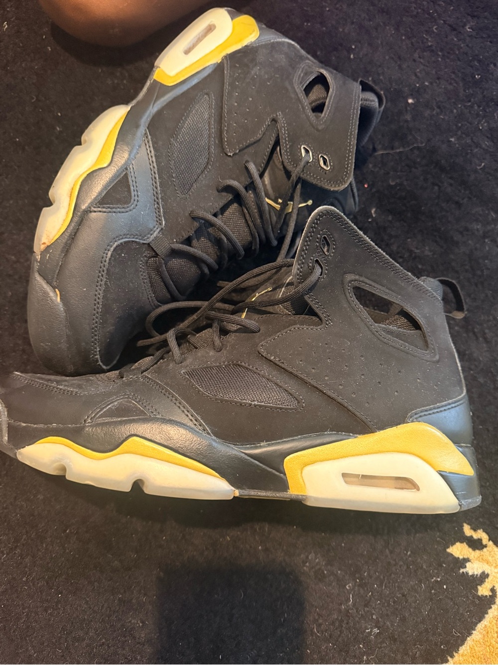 Jordan Men’s Black and Yellow Athletic Shoes